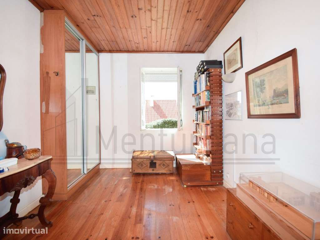 MORADIA INDEPENDENTE NO ESTORIL COM VISTA MAR-37