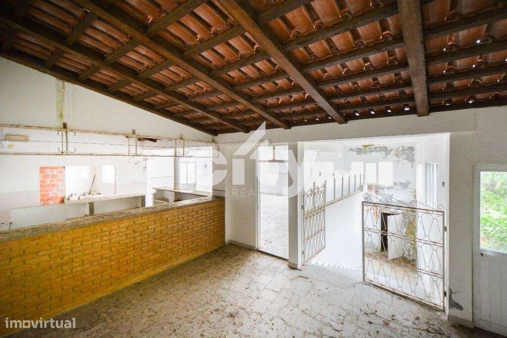 PRÉDIO EXCLUSIVO NO CENTRO DE MONTARGIL-10