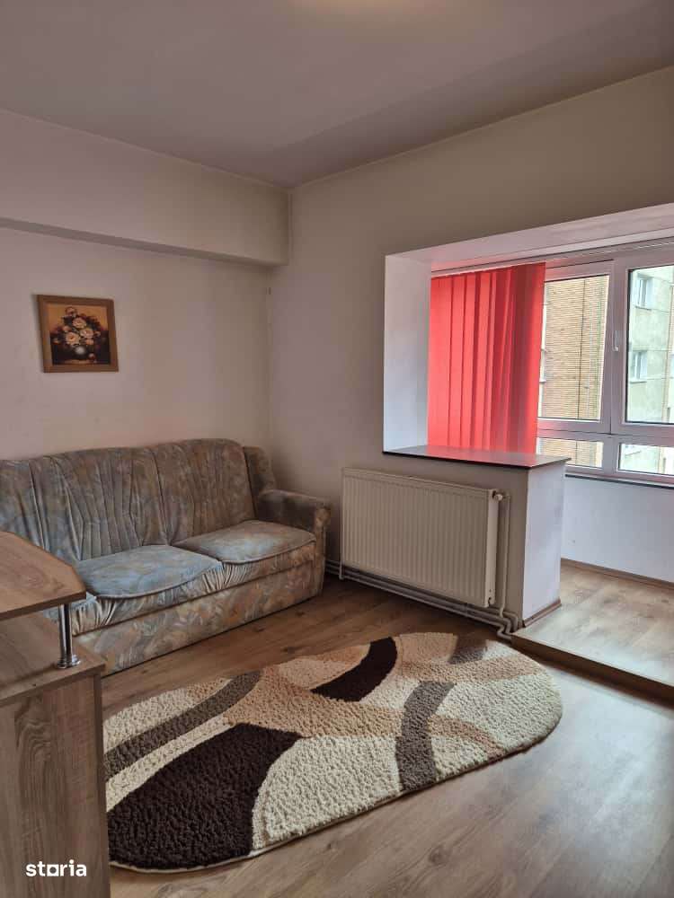 Apartament 3 camere Centrul -Civic,3 balcoane,liber,155000 Euro - Imagine principală: 5/11