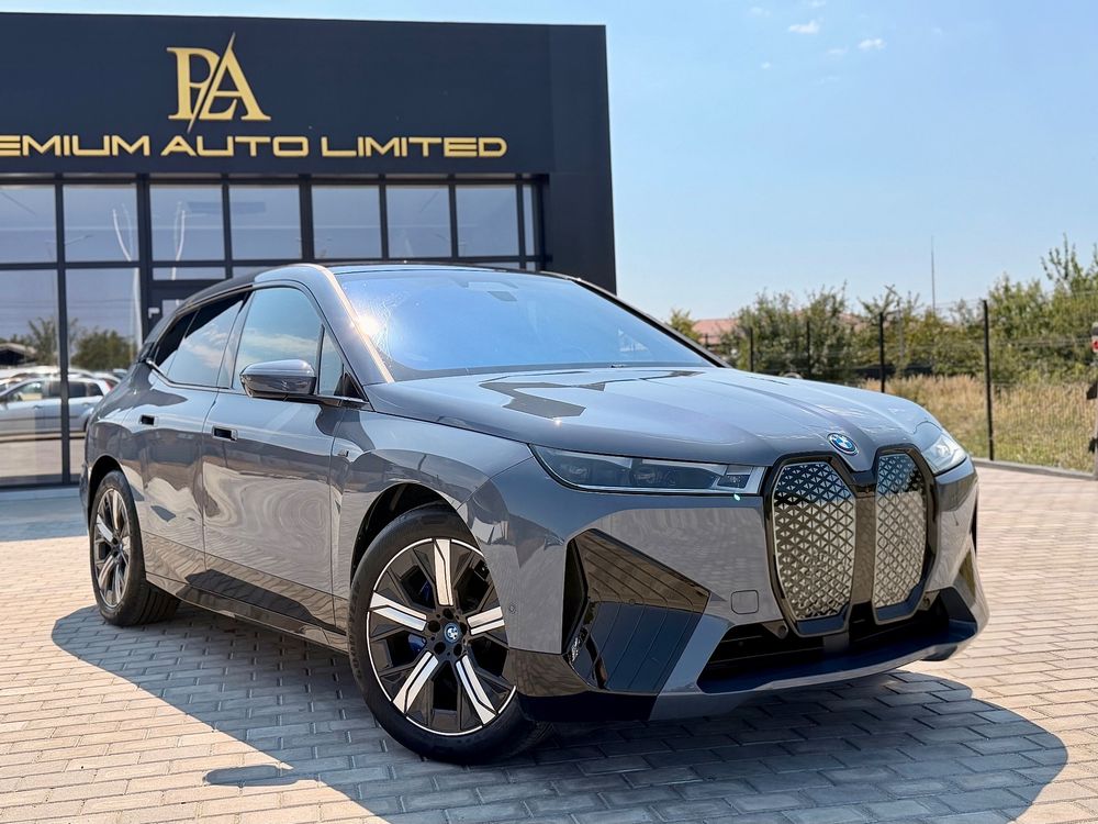 BMW iX 2024