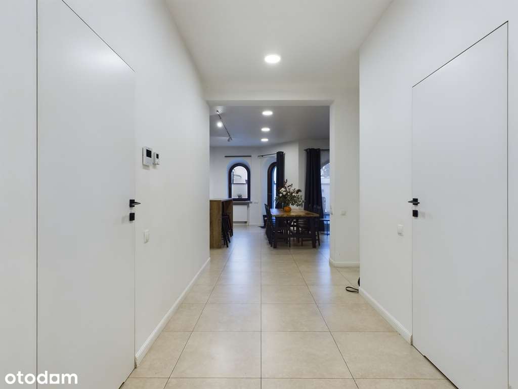 Niepowtarzalny apartament z ogrodem-12