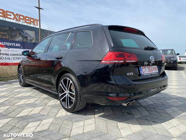 Volkswagen Golf 2.0 TDI DSG GTD - 27