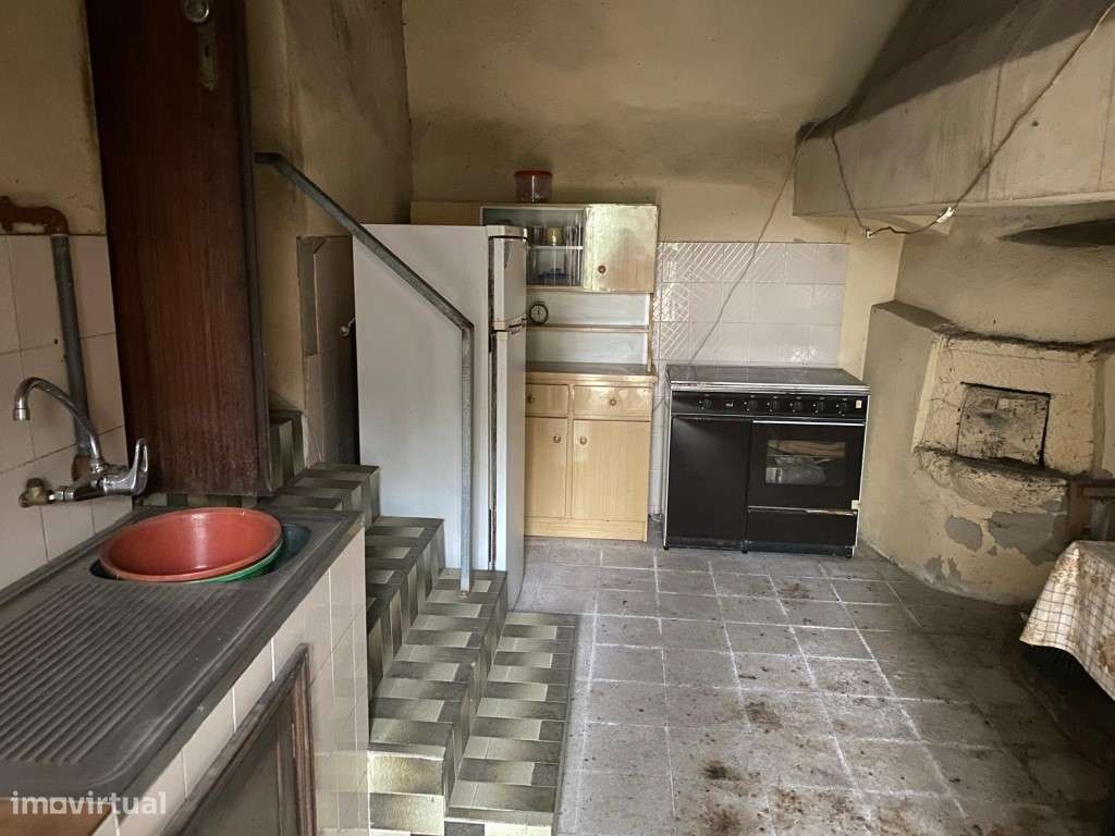 Casa Para Restauro | 400m2 - Grande imagem: 4/6