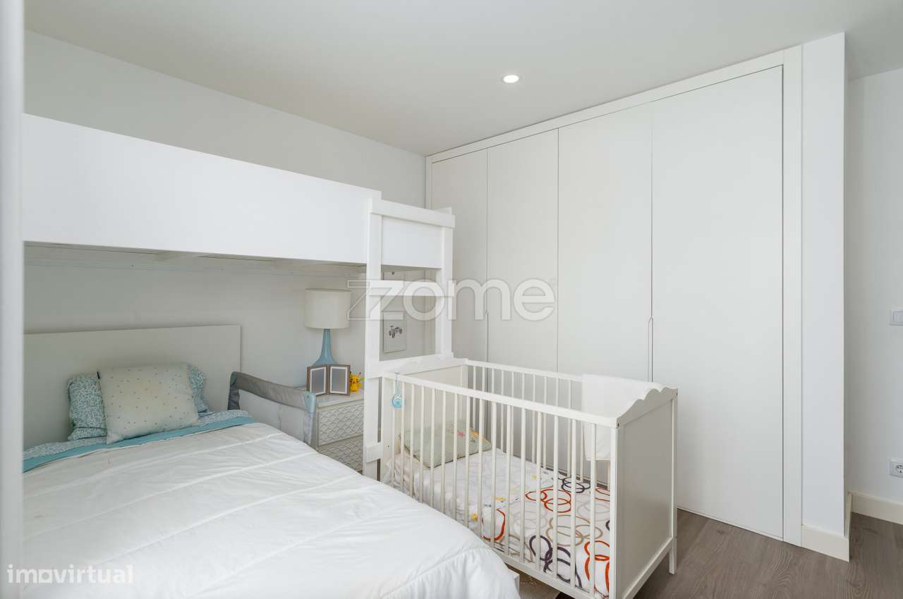 Moradia T4 Bª São Sebastião - Famões-27