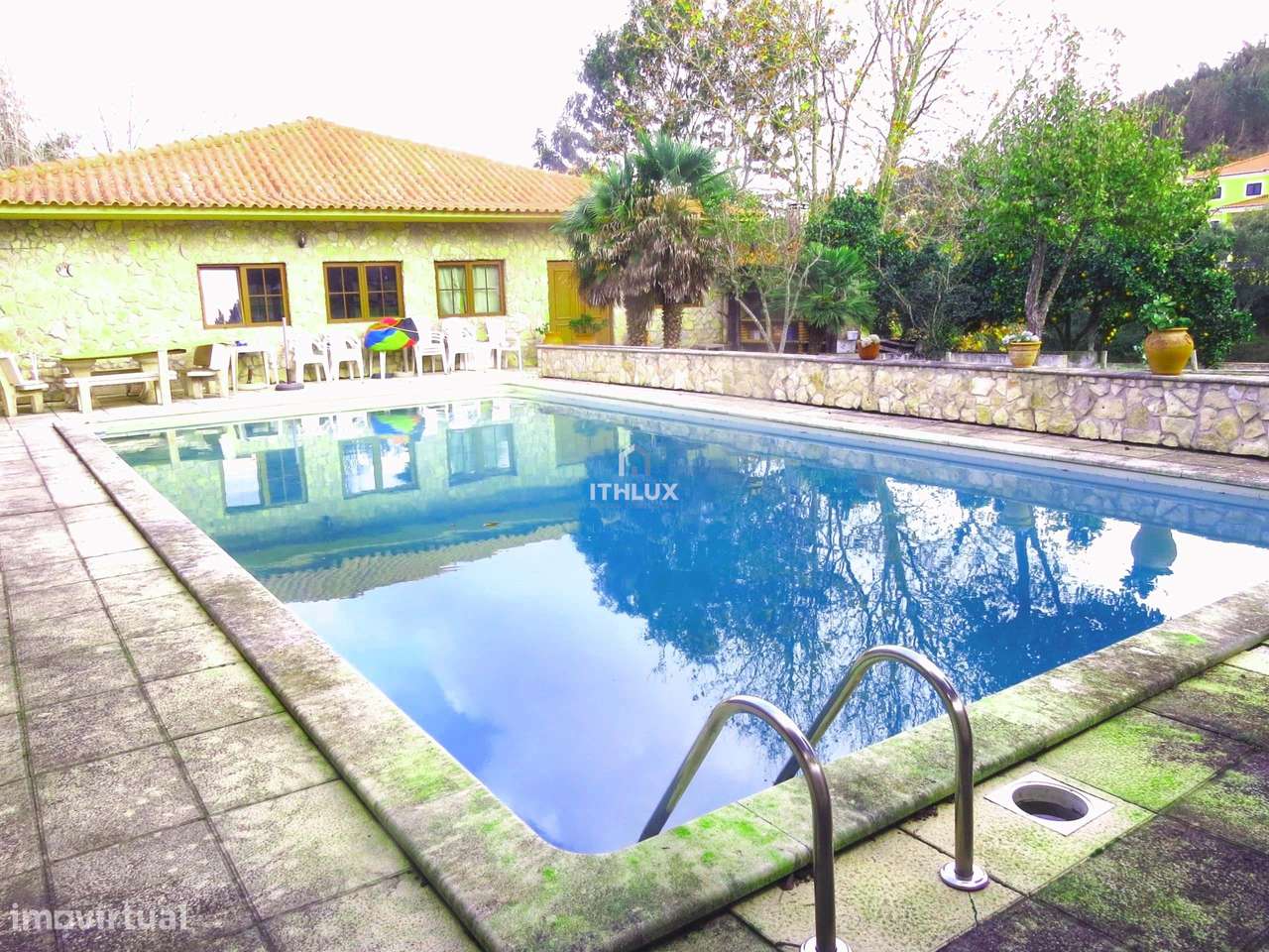 Belíssima Moradia T6 com Piscina de água salgada - Grande imagem: 1/54