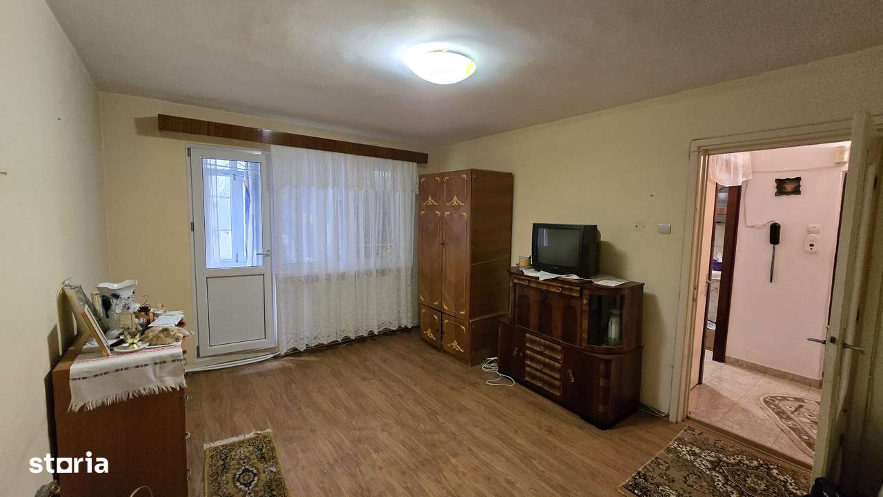 Vând apartament cu 2 camere str Smirodava et 1-1