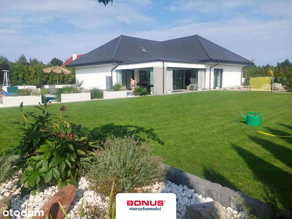 Luksusowy dom parterowy z basenem. - Pełny obrazek: 4/11