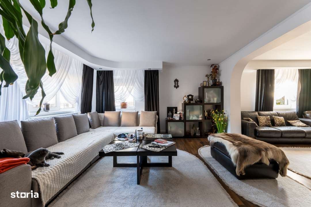 De vanzare vila familiala-tot confortul in Frasin-reducere de pret!!! - Imagine principală: 3/19