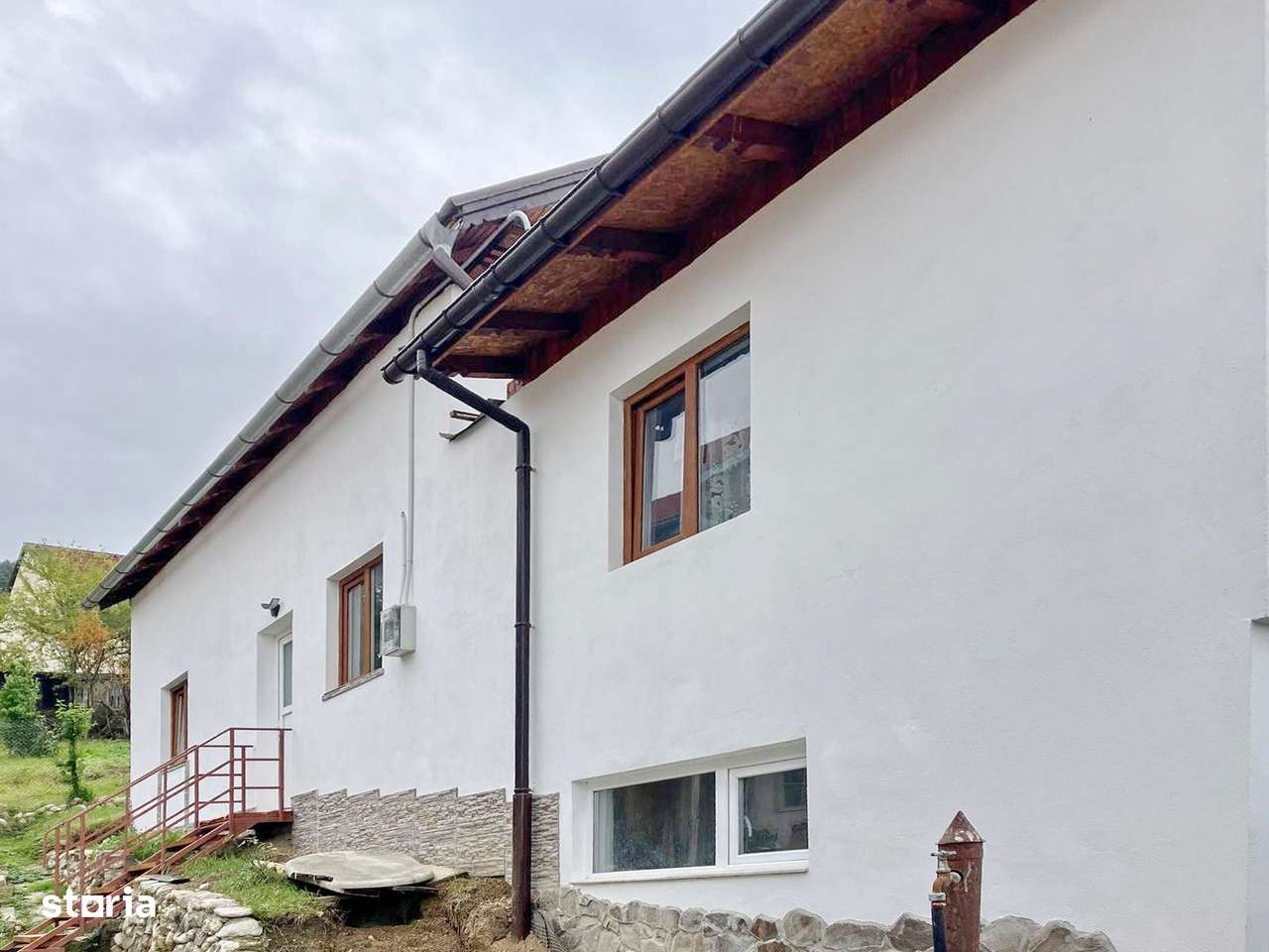 Vanzare Casa Sacele Cernatu - Imagine principală: 2/15