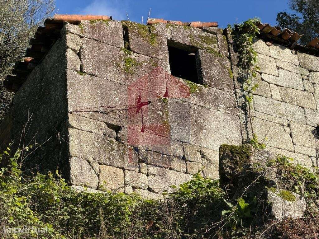 Moradia para restauro, Gomide - Grande imagem: 2/18