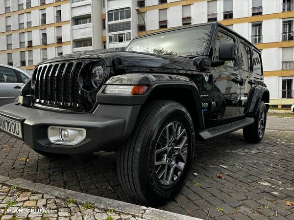 Jeep Wrangler - 16