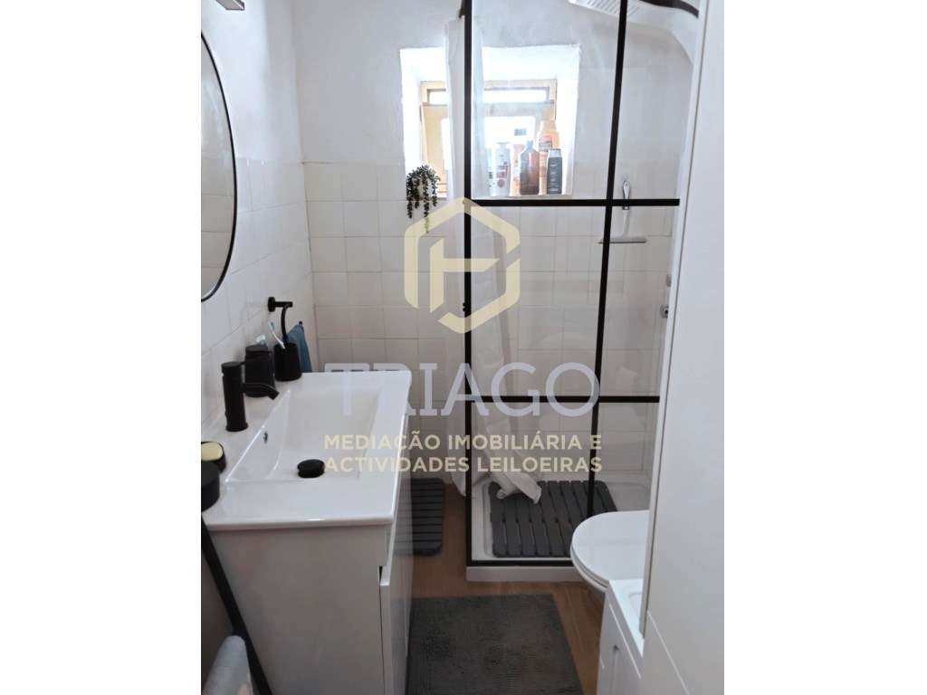 Moradia T2 com Logradouro no Centro da Vila de Barrancos-7