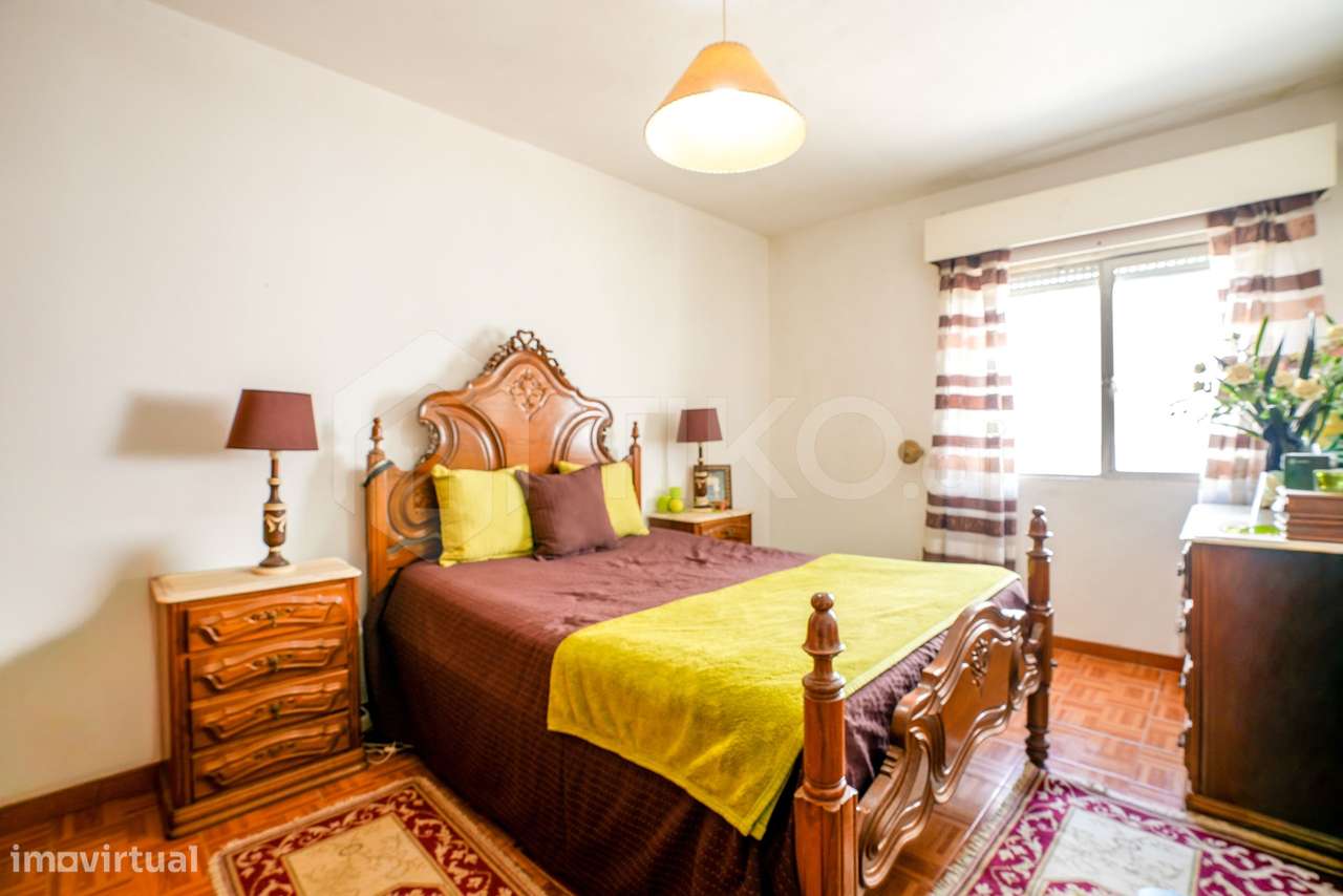 T3 EM PALMELA | ARRECADAÇÃO | 2 CASAS DE BANHO | 116 M² DE ÁREA TOTAL-16