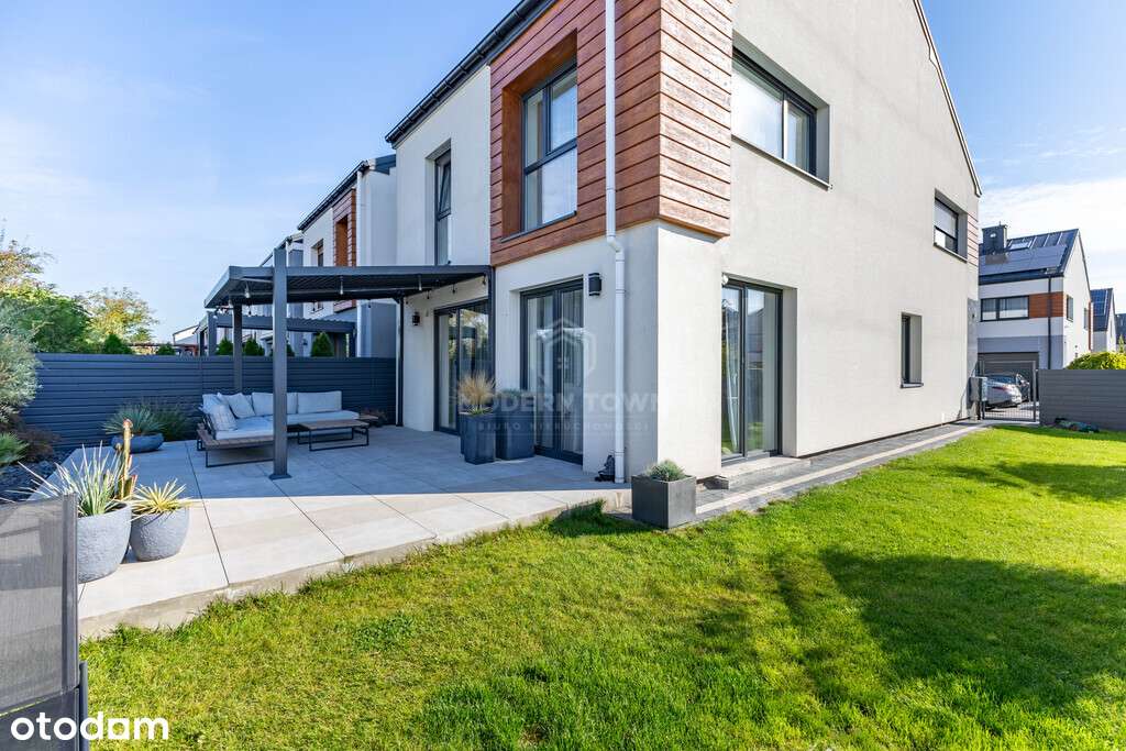 Atrakcyjny Dom Wolnostojący na Zamkniętym Osiedlu-15