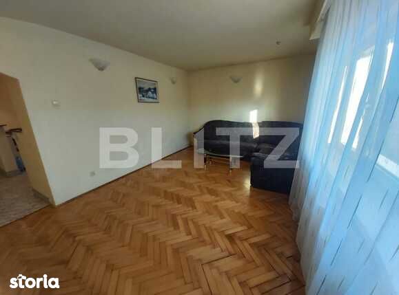 Apartament 4 camere, decomandat, 77 mp, zona strazii Bucuresti,...