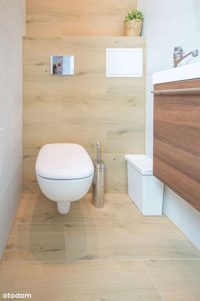 gotowiec inwestycyjny, 5 pokoi, Mokra 33-8