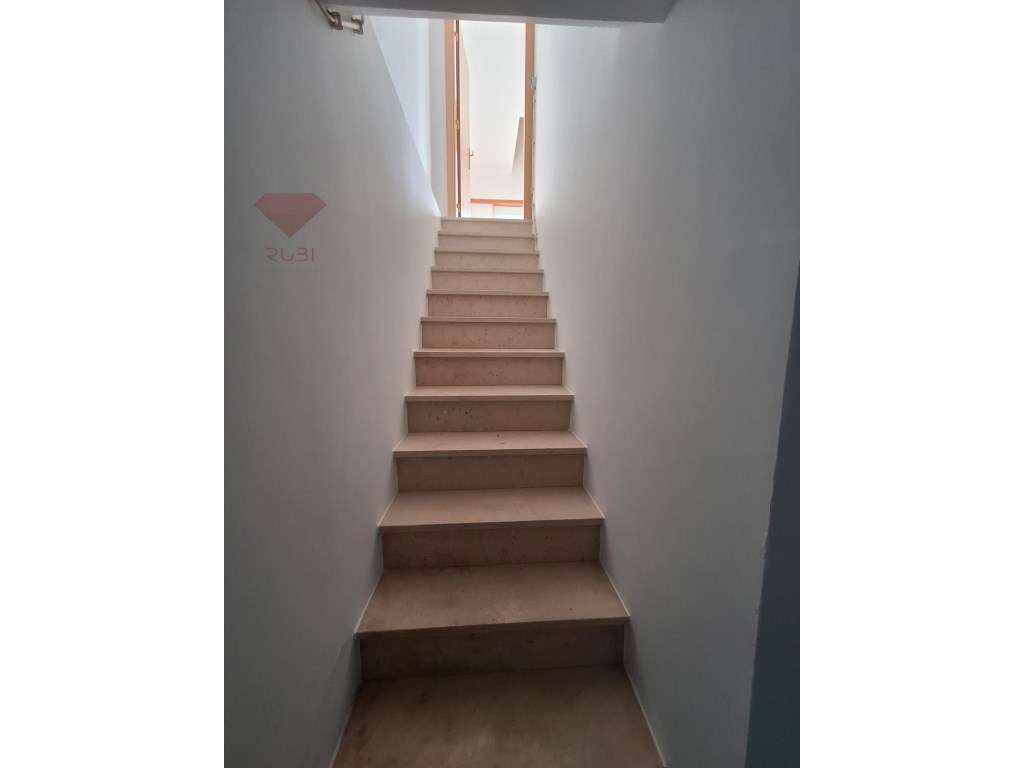 Moradia T4 à venda na Cotovia - Sesimbra-18