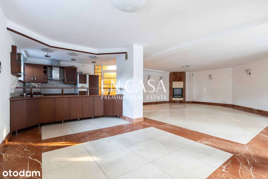 Piękny dom w Konstancinie -Jeziornie-15