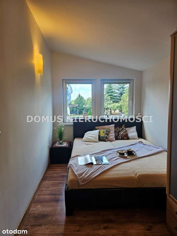 Dom z basenem okolice Koluszek-4