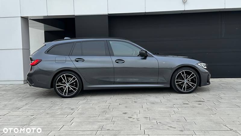 BMW Seria 3 320d xDrive MHEV M Sport sport - 35