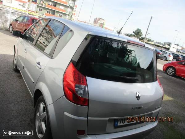 Renault Grand Scénic 1.5 dCi Confort - 3