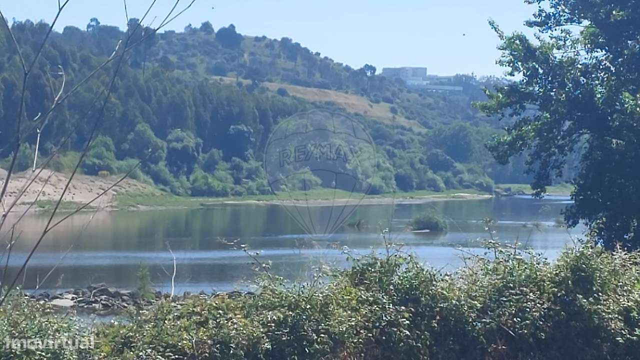 Terreno  para venda - Grande imagem: 2/8