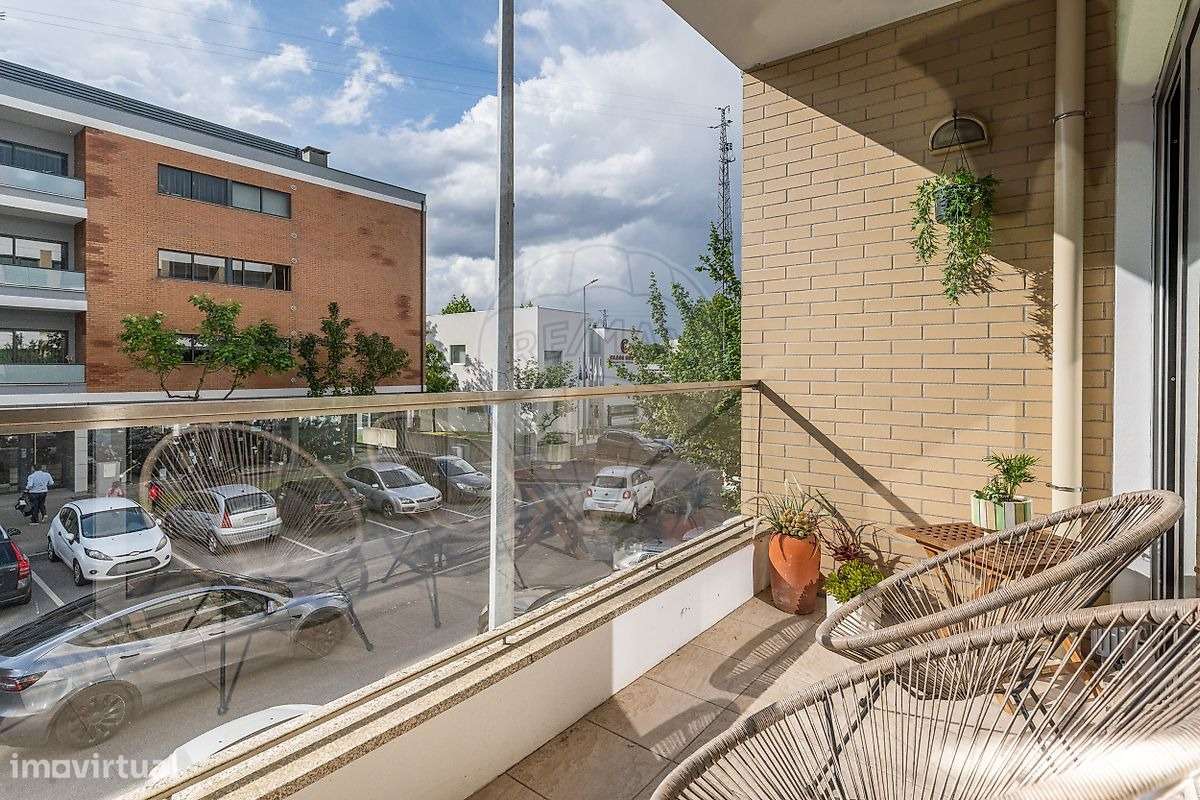 Apartamento T3 situado em Celeirós-15