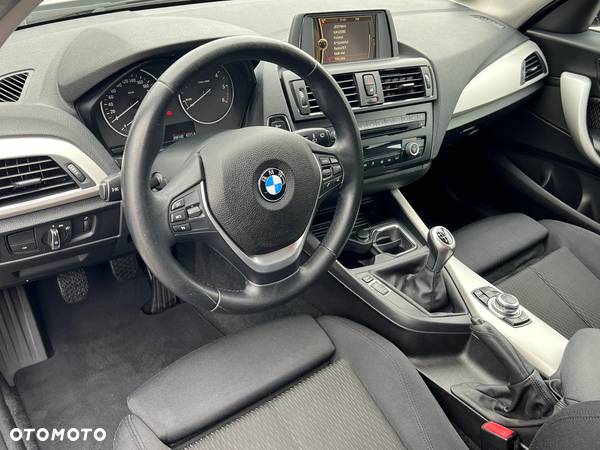 BMW Seria 1 120d BluePerformance Sport Line - 28