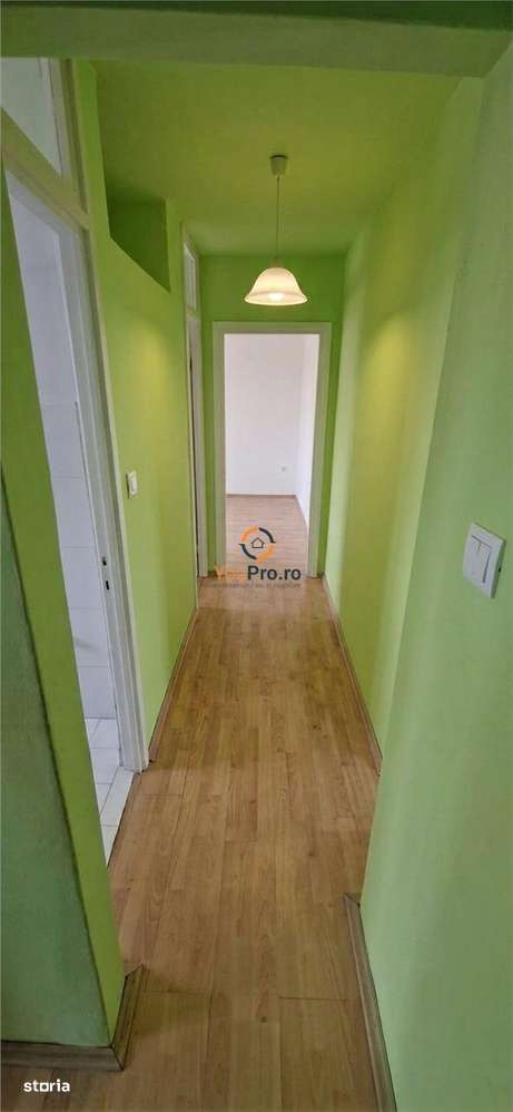 Apartament Decomandat Etaj 1 Zona Dambovita  Bloc Izolat