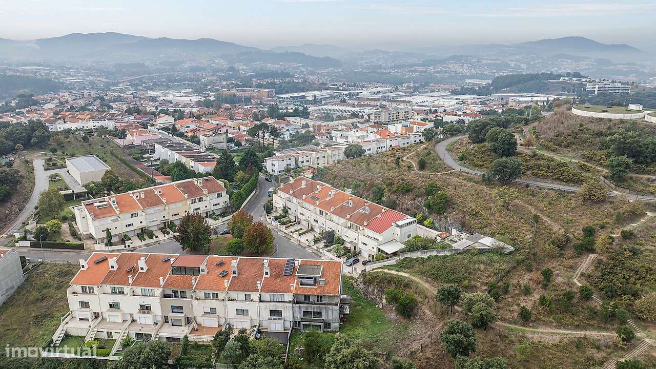 Moradia T5 para venda-45