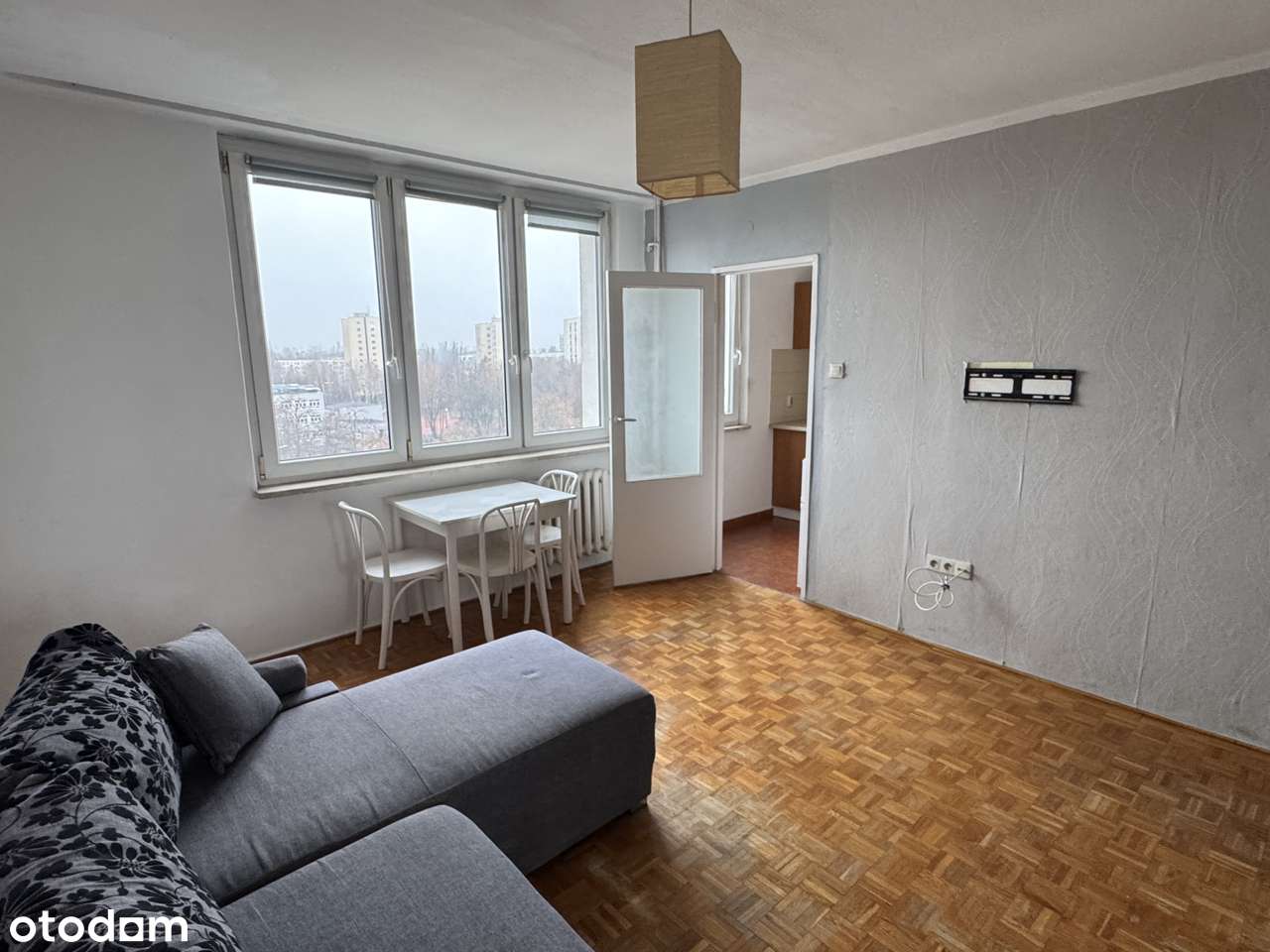 Ciche mieszkanie z ładnym widokiem na Saskiej Kępie! - Pełny obrazek: 4/9