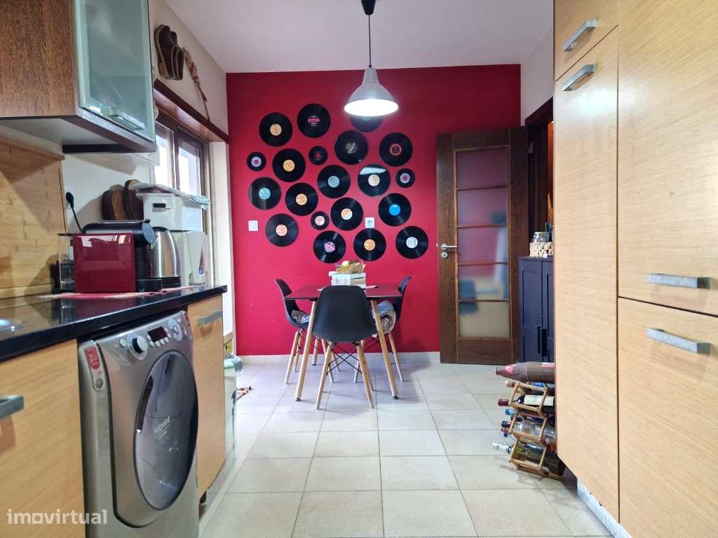 Apartamento T2 em Sesimbra com vista para o Castelo - Grande imagem: 4/19