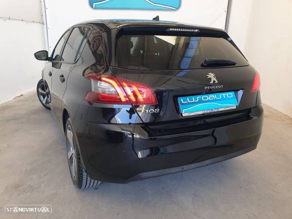 Peugeot 308 1.5 BlueHDi Style J17 - 2