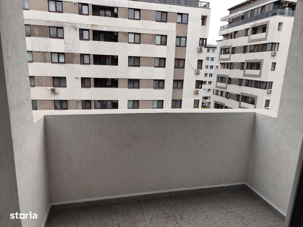 STUDIO MOBILAT,UTILAT-LOC PARCARE-MILITARI RESIDENCE-COMISION 50% - Imagine principală: 2/10