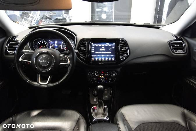 Jeep Compass - 21