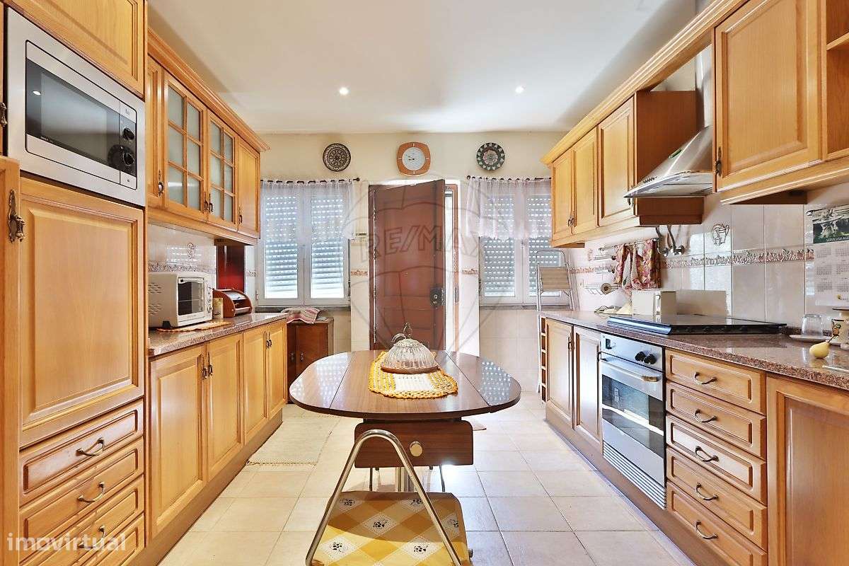 Moradia T6 para venda - Grande imagem: 4/50