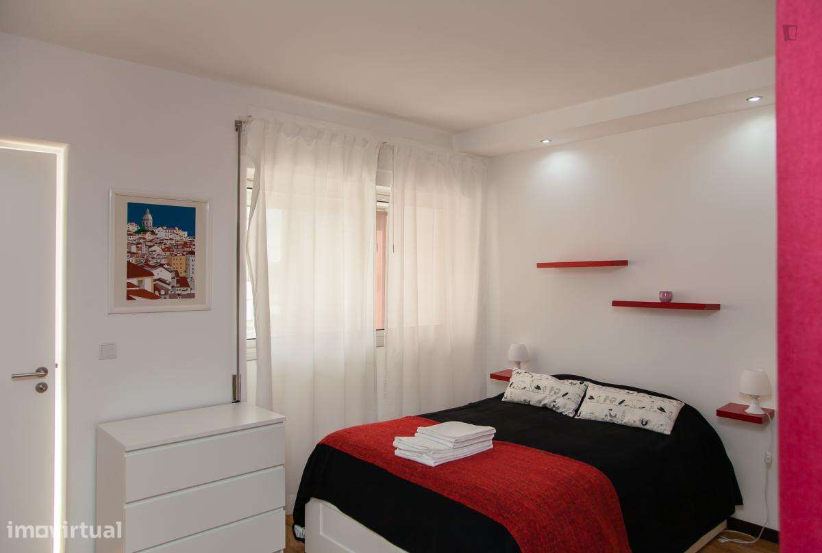 Estúdio - localizado em Baixa Coimbra - Grande imagem: 3/10