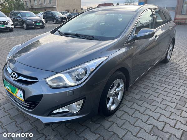 Hyundai i40 1.7 CRDi Comfort + - 2