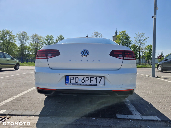 Volkswagen Passat 1.5 TSI EVO Essence - 5