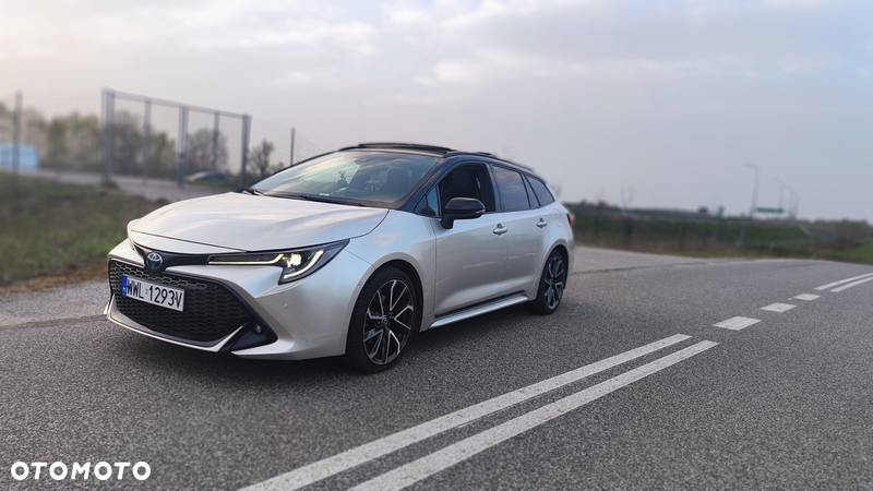 Toyota Corolla 2.0 Hybrid Selection - 1