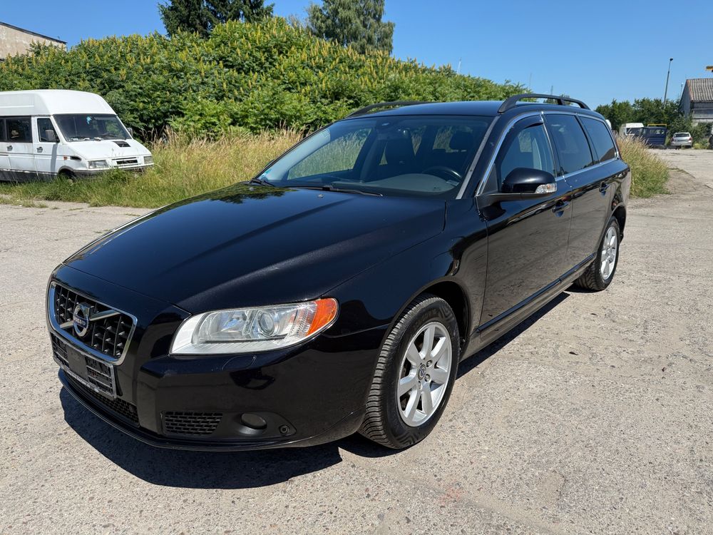 Volvo V70 III D3 Geartronic Kinetic 2011