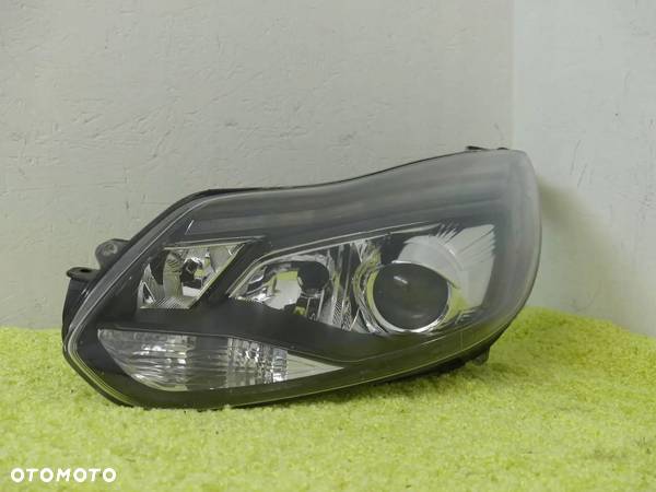Lampa przód Lewa Ford Focus MK3 10-14 Xenon ST RS N-Skr Led Super - 1