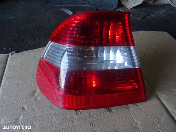 Vand Stopuri Stanga-Dreapta BMW Seria 3 E46 Sedan(5usi) Facelift din 2004 cod: 388021L1 - 3