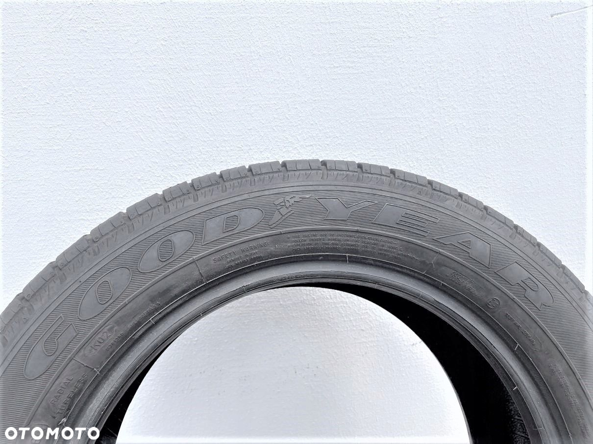 OPONA 225/55/17C 104/102H GOODYEAR CARGO VECTOR 2 - 3