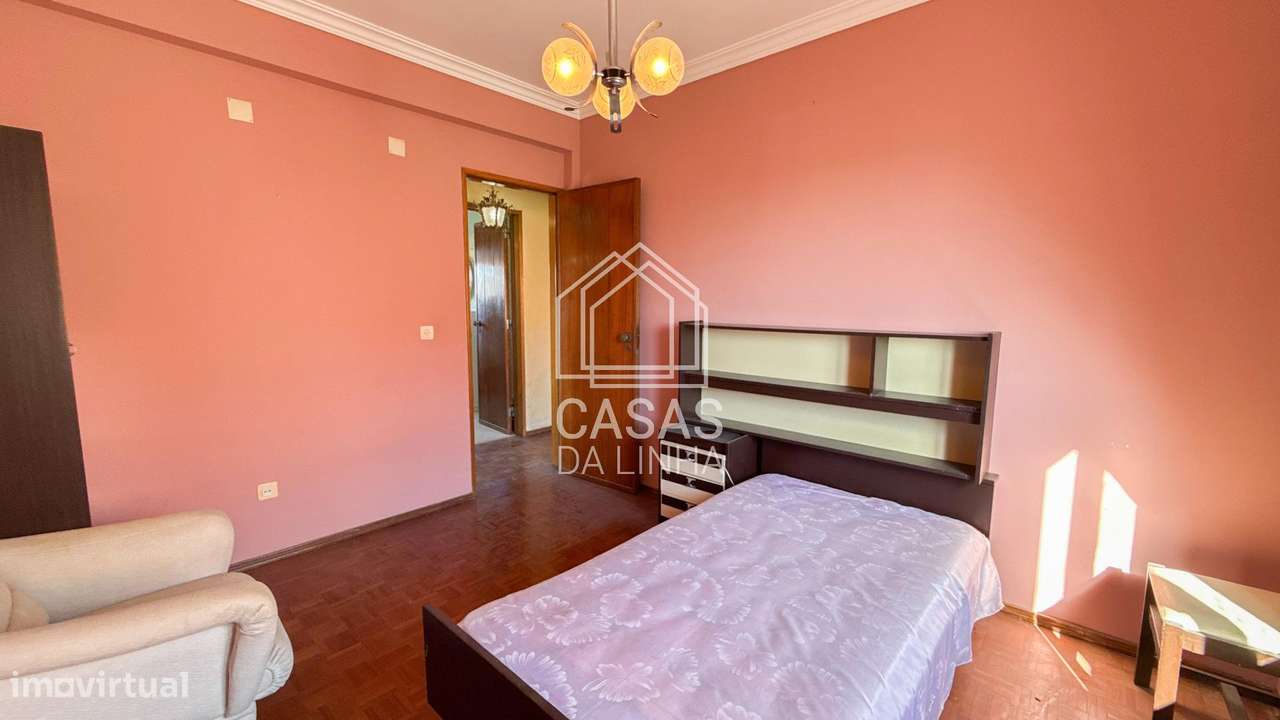 Moradia Independente T5 em Vila Fria - Porto Salvo-29