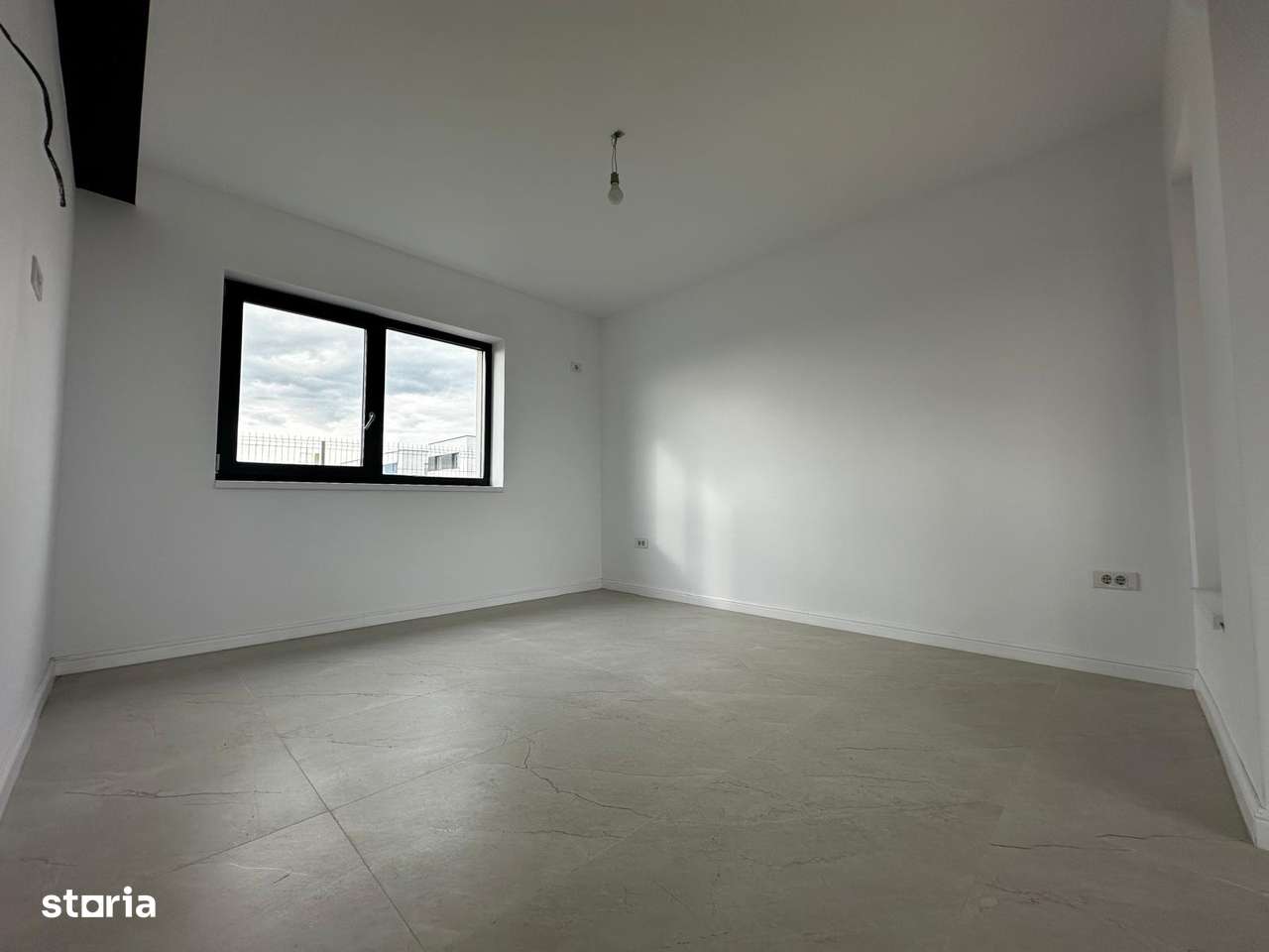 Casă Modernă 4 Camere cu 375 mp și Terasă Acoperită în Berceni, Ilfov-4