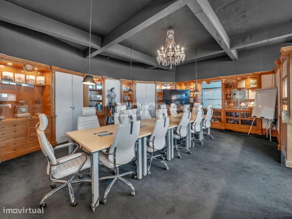 Escritório / Coworking em Marvila, Lisboa - 847 m², até 183 pessoas...-20