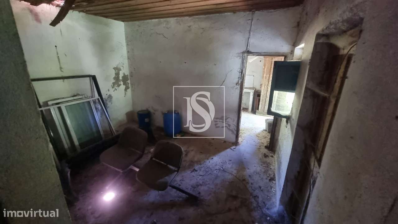 Moradia para Restaurar T2 Venda em Vilar da Veiga,Terras de Bouro-24