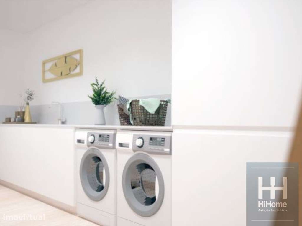 Apartamento T2 com Piscina no Edifício Elite Bay em Câmara de Lobos-13