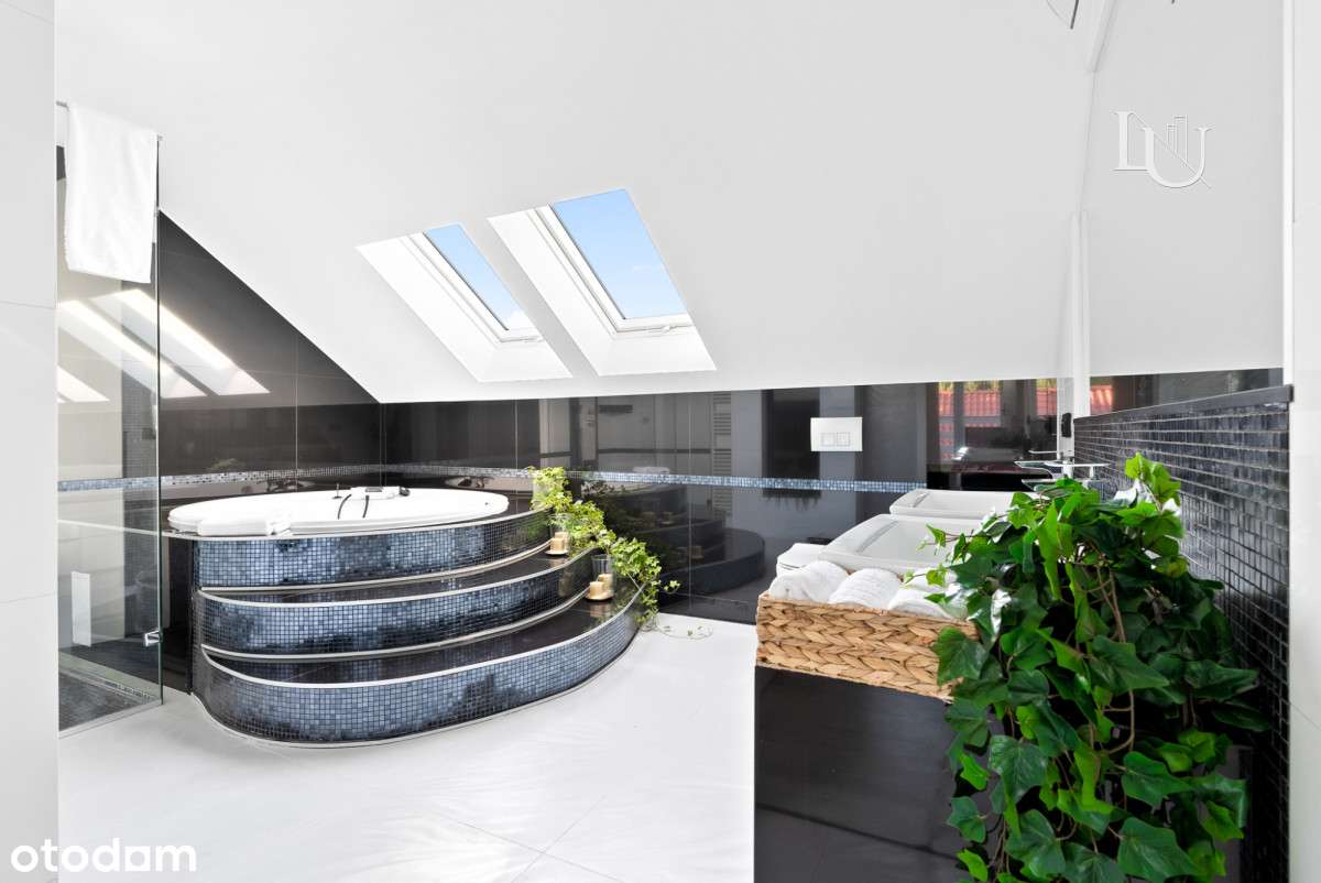 Stylowy Biały Dom, 3 sypialnie, jacuzzi + Prezent!-16